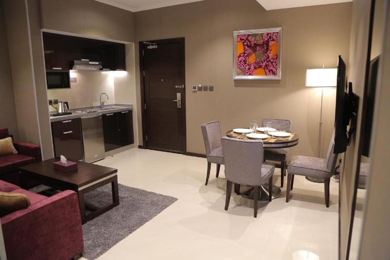 Normas Hotel Al Khobar Esterno foto